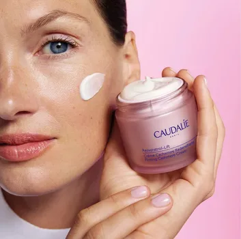 Caudalie Resveratrol Lift Sıkılaştırıcı Kaşmir Krem 50 ml 3522930004271 - 2